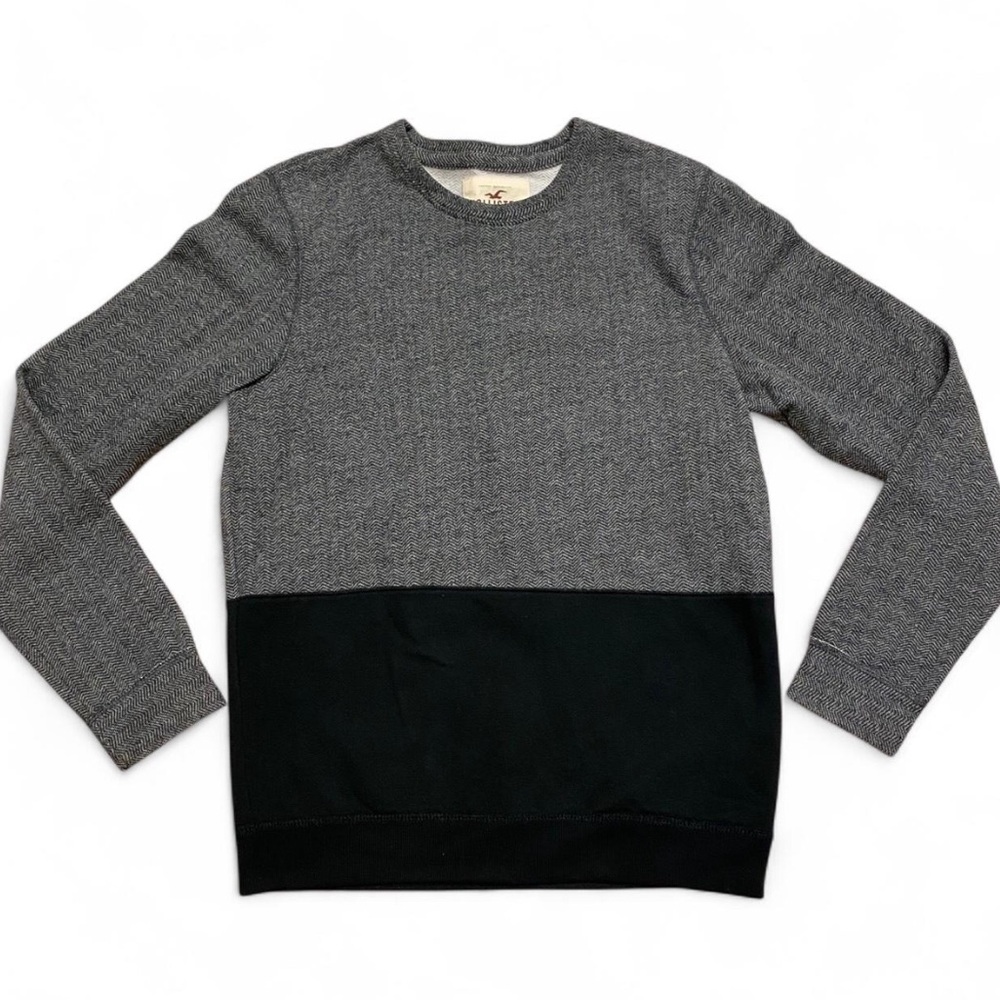Hollister Grey and Black Colorblock Sweater